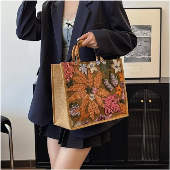 Elegant Round Straw Tote for Summer - Stylish Handbag for Daily Essentials - Picture 7 of 7